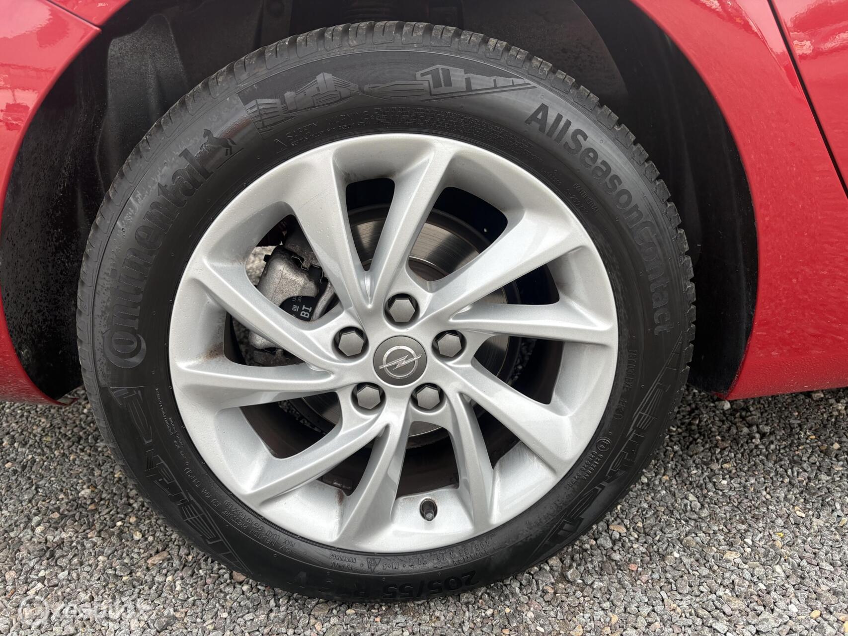 Foto van Opel Astra Sports Tourer
