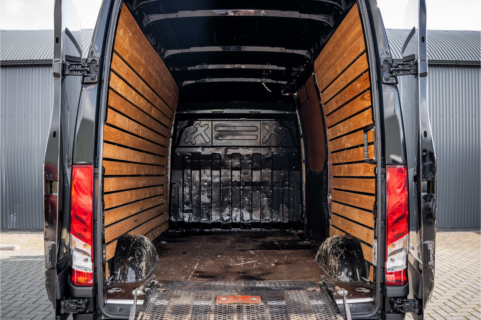 Foto van Iveco 35s13