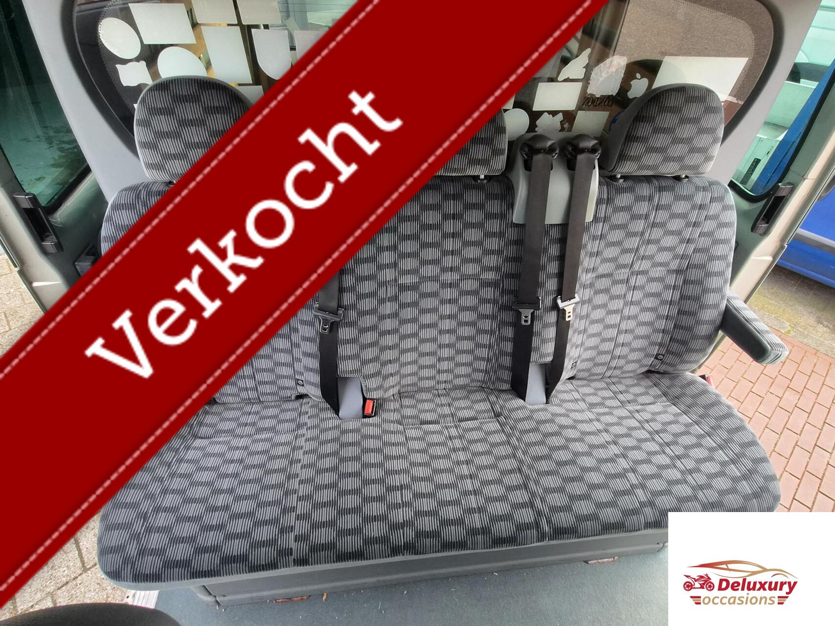Foto van Ford Transit 280m DC LR 140dpf 4.36
