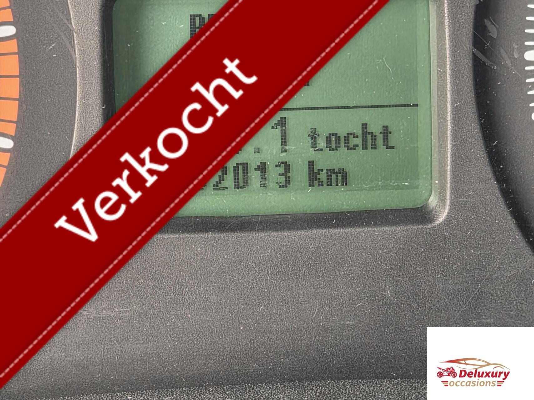 Foto van Ford Transit 280m DC LR 140dpf 4.36