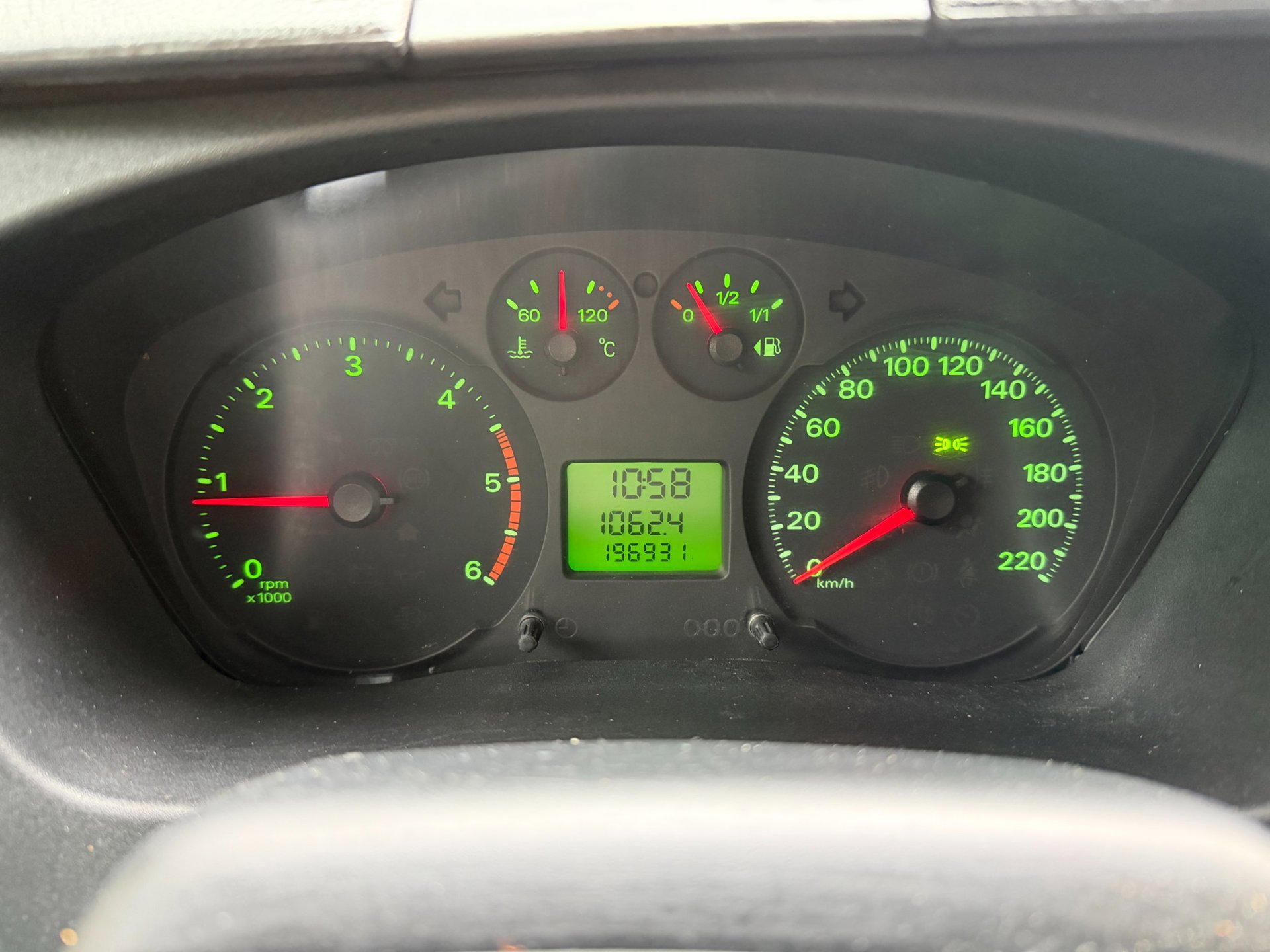 Foto van Ford Transit 260s Van 85dpf LR 4.23