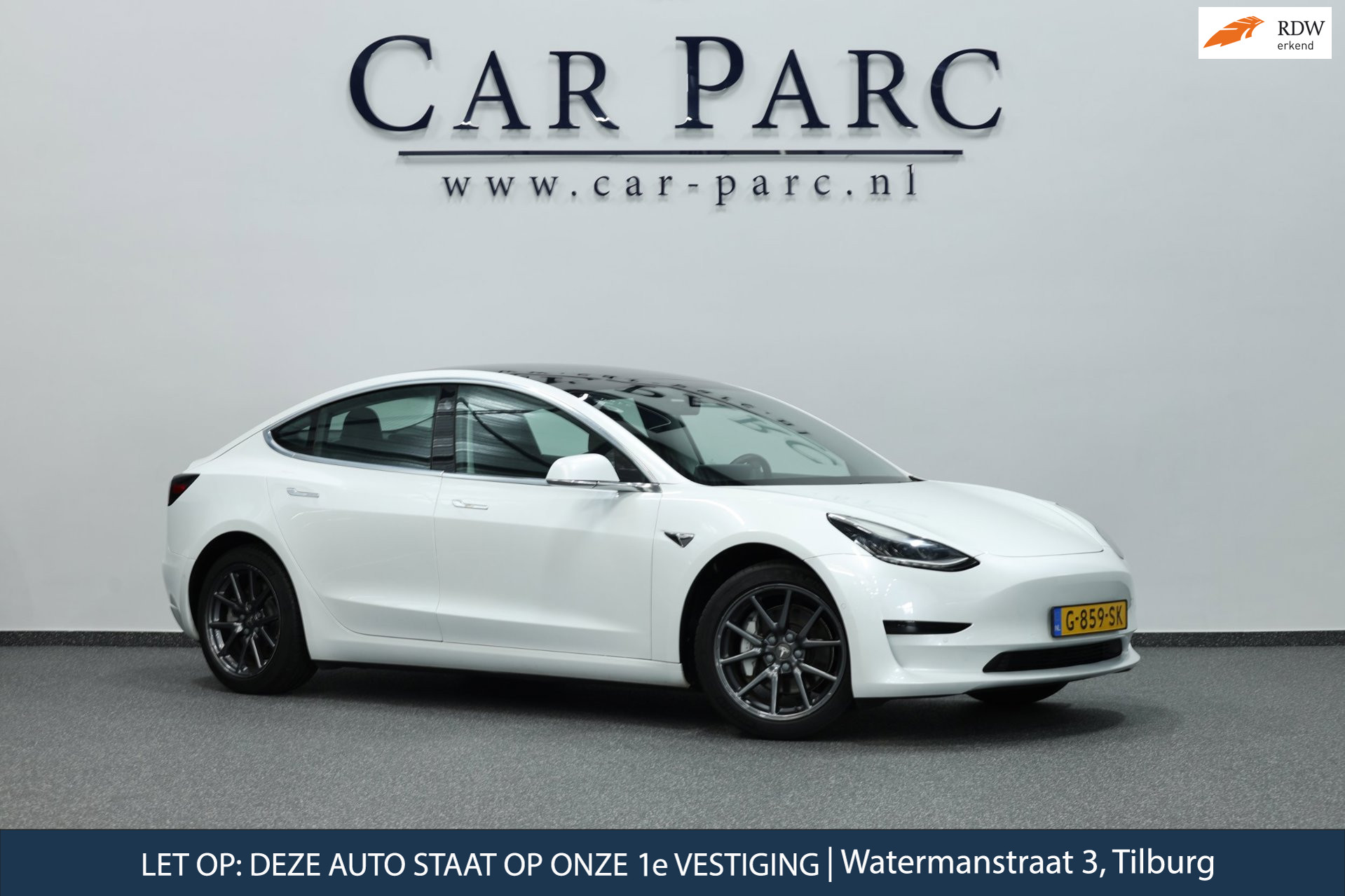 Tesla Model 3 Standard RWD Plus 60 kWh PANORAMADAK/LEER+S.VERWARMING/LMV/360 CAM/CRUISE/ECC/12 MND GARANTIE! 2019 - voorkant